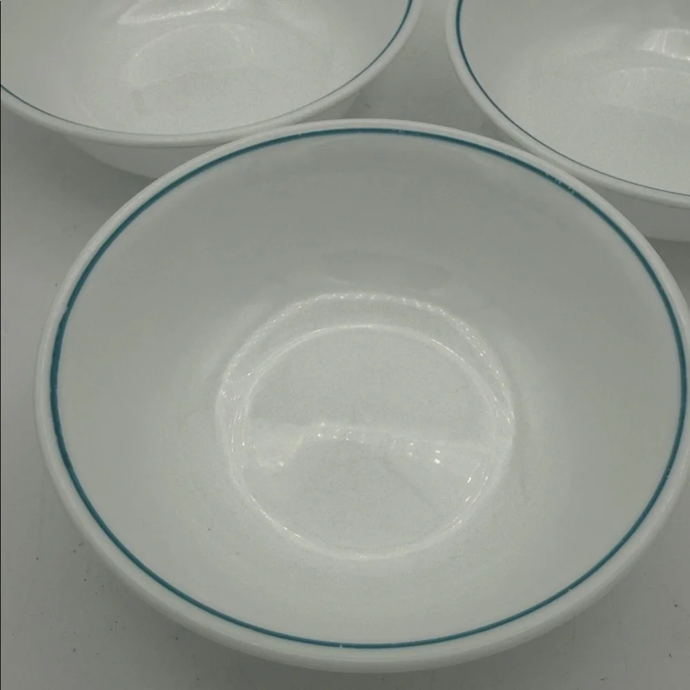 Set of 3 VTG Corelle light blue striped cereal bowls 6 1/4”